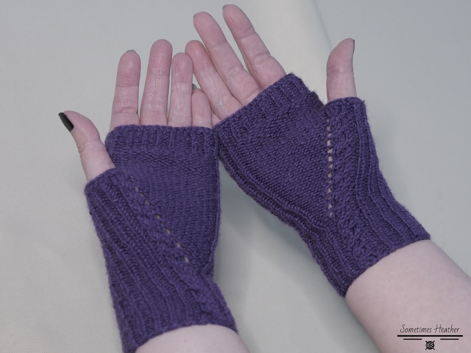 Lovelace Gloves - Image 3